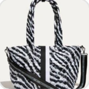 Peloton x Oliver Thomas Kitchen Sink Tote Bag Zebra New